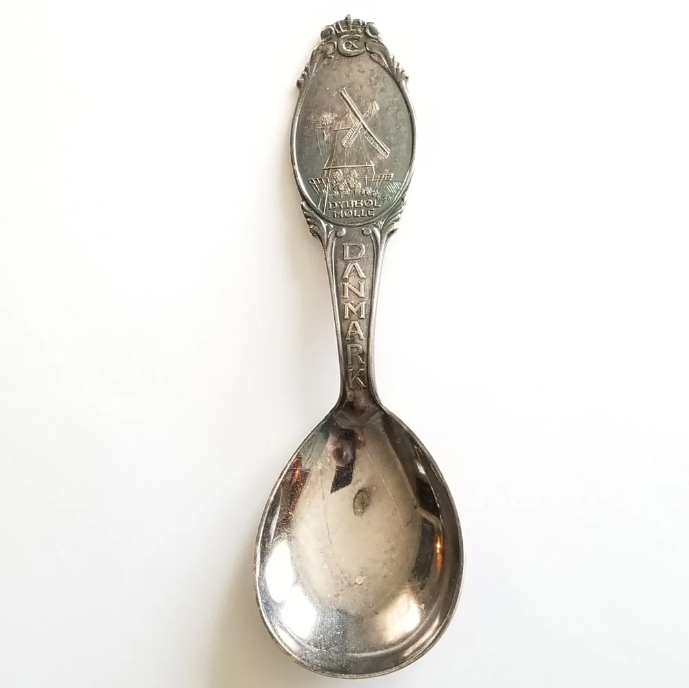 Vintage Denmark spoon silver plate Danmark Dybbol Molle Dana Souvenir
